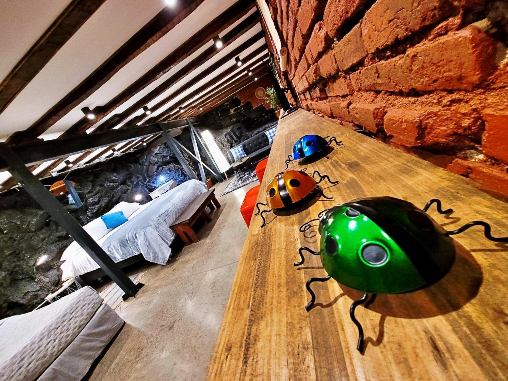 Maki Hostels & Suites 발파라이소 외부 사진