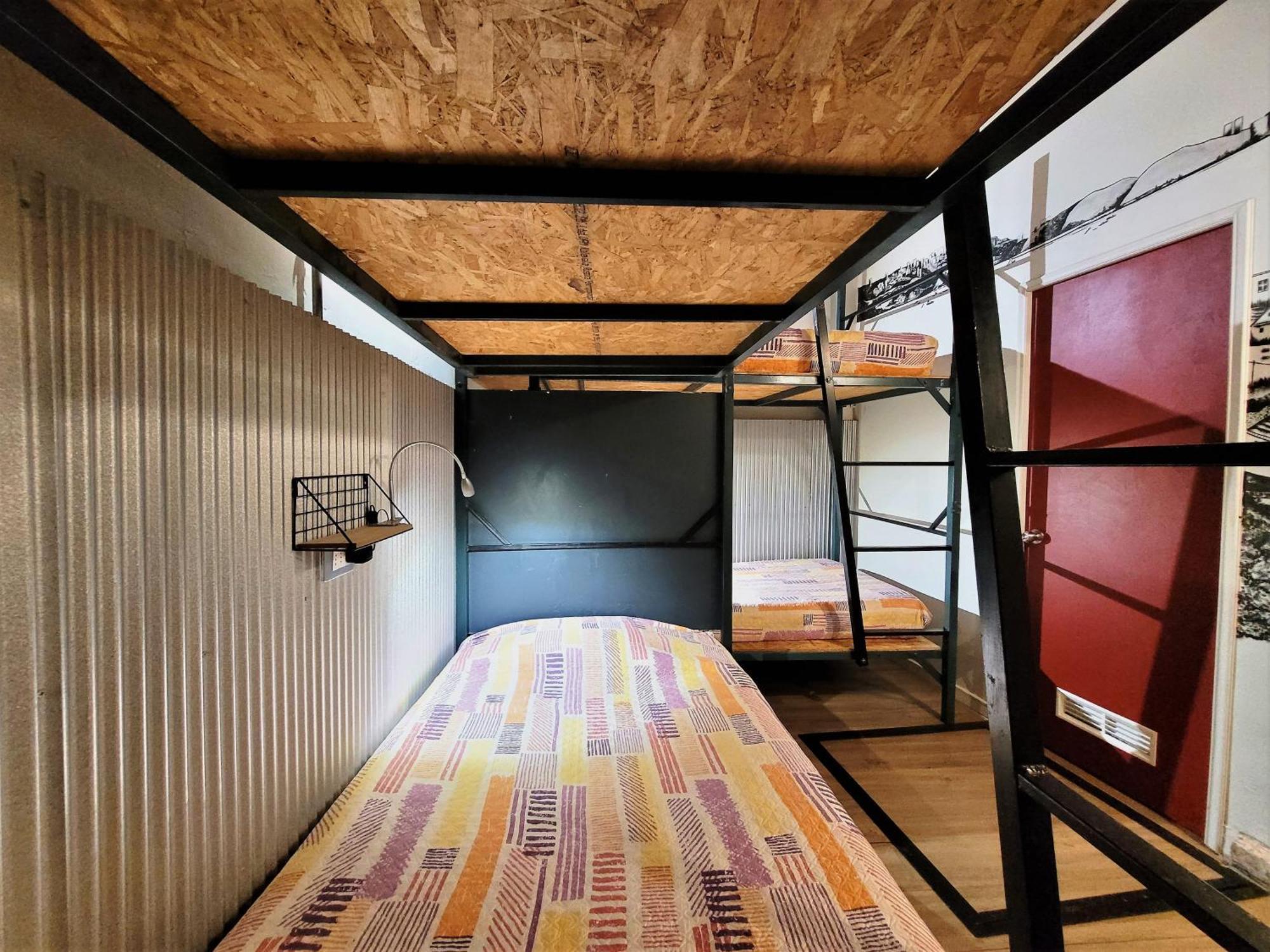 Maki Hostels & Suites 발파라이소 외부 사진