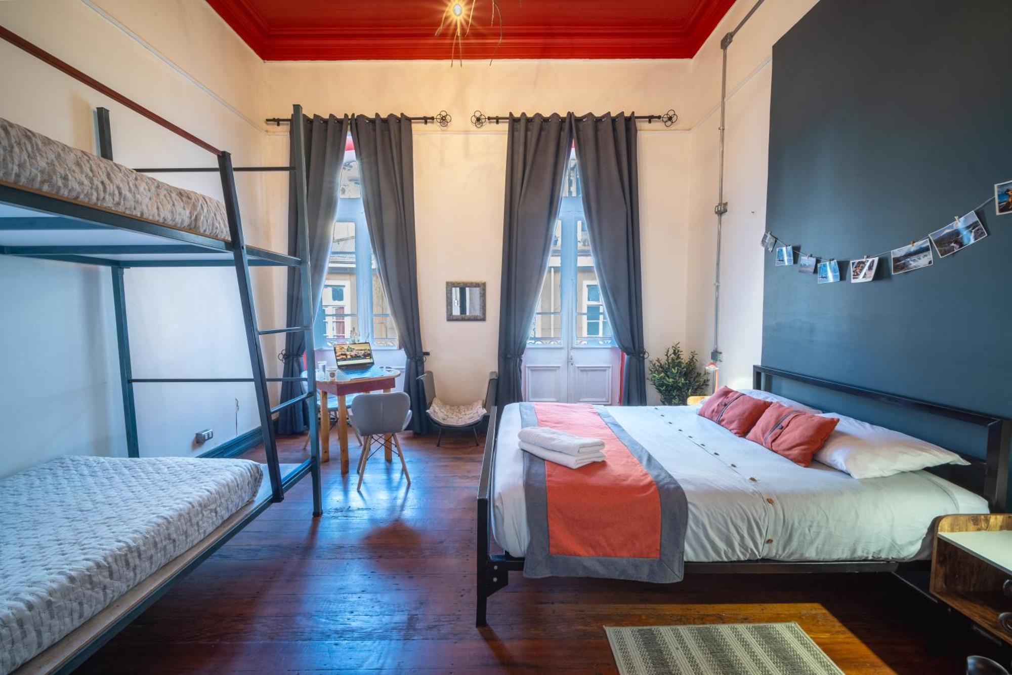 Maki Hostels & Suites 발파라이소 외부 사진